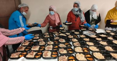 محافظ الوادى الجديد يشيد بمبادرة "مطبخ المصرية" لدعم المرأة والأسر الأكثر احتياجا