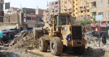 محافظ القليوبية يتابع تنفيذ خطة الرصف بشوارع شبرا الخيمة 