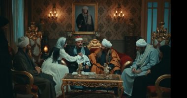 الشبكة نيوز : 
                                            مسلسل حكيم باشا الحلقة 7.. مصطفى شعبان يتزوج دينا فؤاد ويأخذها إلى القصر
                                        