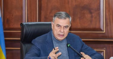 رفع درجة الاستعداد وكفاءة منظومة الإنارة والرصف استعدادا للصيف بالإسكندرية