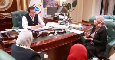 وزير الصحة يوجه باتخاذ اللازم للحفاظ على الريادة المصرية في مجال التمريض خلال اللقاء