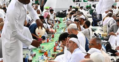 فى الأسبوع الأول من رمضان.. 4 ملايين وجبة إفطار بالحرمين الإفطار فى الحرم