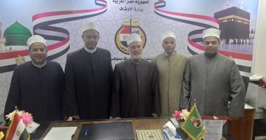 رئيس منطقة سوهاج الأزهرية يبحث التعاون مع وكيل الأوقاف