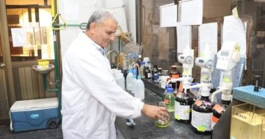 تحليل 66 ألف عينة لضمان جودة وسلامة مياه الشرب والصرف بالفيوم.. صور