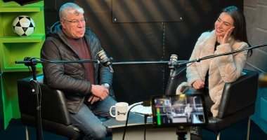 دينا فؤاد ضيفة أحمد شوبير في برنامج "الوش التانى" على راديو أون سبورت