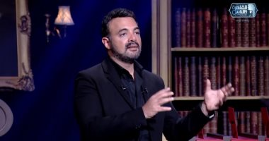 عمرو محمود ياسين لـ"حبر سرى": لا جدوى من تقديم سيرة ذاتية عن والدى