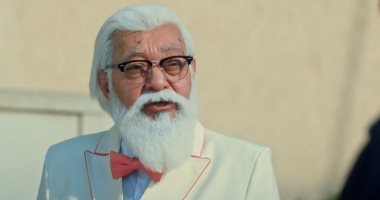 مسلسل الكابتن الحلقة 11.. أكرم حسني يتوصل للاسم الحقيقي لـ"عم باني"