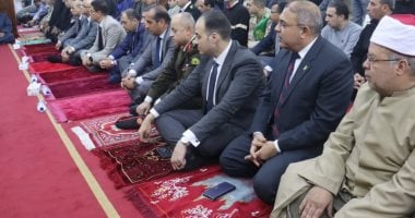 محافظ القليوبية يشهد احتفالية الأوقاف بذكرى العاشر من رمضان بمسجد ناصر ببنها