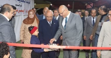 محافظ القليوبية يفتتح معرضين أهلا رمضان ببنها وكفر شكر لبيع السلع المخفضة جانب من الإفتتاح