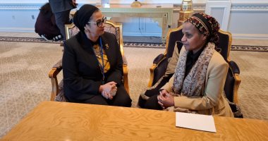 المستشارة أمل عمار تلتقى حنان سليمان نائب المدير التنفيذى لليونيسيف جانب من اللقاء