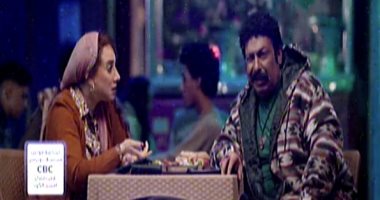 مسلسل عقبال عندكو الحلقة 11.. وقف حسن الرداد عن العمل بسبب بلاغ قنبلة على طائرته.. ويخبر سليمان عيد برغبته فى طلاق إيمى.. آية البارون تحرض محمد ثروت على سرقة فيلتهم