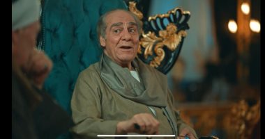 مسلسل حكيم باشا الحلقة 11.. أحمد فؤاد سليم يستعين بكبير المطاريد لدخول المغارة