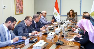 وزيرة التنمية المحلية توجه بزيادة حملات التفتيش بجميع المحافظات