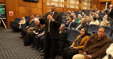 وزير التعليم العالى: البحث العلمى شريك أساسى فى تحقيق التنمية الصناعية جانب من اللقاء