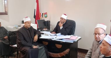 جولة مفاجئة لوكيل الأوقاف لإدارة طلخا بالدقهلية جانب من الاجتماع بإدارة أوقاف طلخا