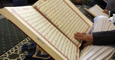 قراءة قرآن ومصاحف نادرة.. فعاليات معرض المخطوطات الإسلامية في صنعاء قراءة القرآن