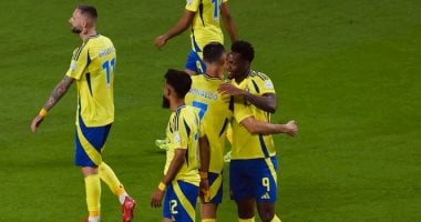 الشبكة نيوز : 
                                            كريستيانو رونالدو يقود النصر للفوز على الخلود 3 - 1 فى الدوري السعودي (فيديو)
                                        