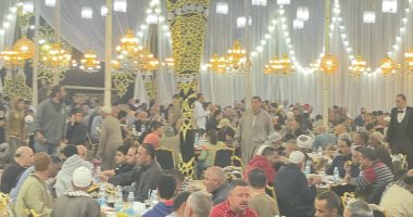 عائلة السادات تحيى ذكرى العاشر من رمضان بمنزل الرئيس الراحل بمسقط رأسه.. فيديو