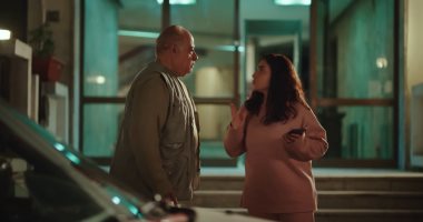 مسلسل حسبة عمرى الحلقة 2.. روجينا تتشاجر مع سائق تاكسي لسوء تربيته لابنته