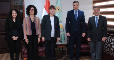 وزير الزراعة يستقبل الممثل المقيم للأمم المتحدة فى مصر جانب من اللقاء