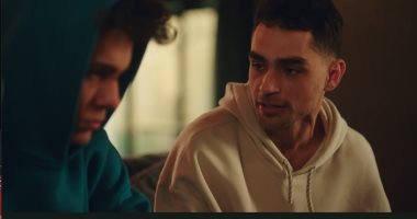 مسلسل حسبة عمرى الحلقة 5.. صديق حسن يقترح عليه سرقة البنوك إلكترونيا