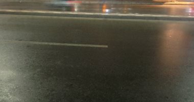 أمطار متوسطة تضرب دمياط وانخفاض شديد في درجات الحرارة.. فيديو