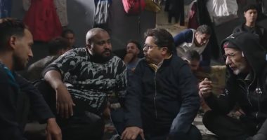 شهادة معاملة أطفال الحلقة 22.. عبد الستار الكف يغني مع المسجونين