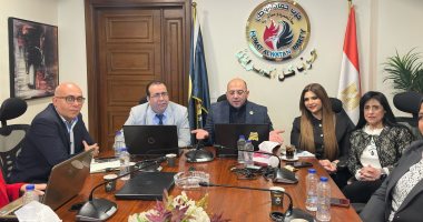 أحمد التايب يُلقى محاضرة عن "النضج التوعوى" خلال دورة التأهيل السياسى بحماة الوطن دورة التأهيل السياسى بحماة الوطن