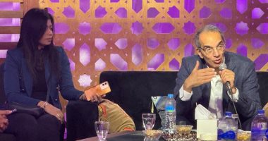 الدكتور عمرو طلعت وزير الاتصالات  وتكنولوجيا المعلومات