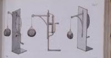 مخطوطات العالم البريطانى مايكل فاراداي تظهر كيف بدأ عصر الكهرباء