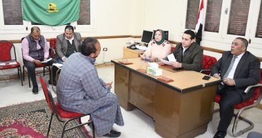 نائب محافظ الفيوم يعقد لقاء لخدمة المواطنين بقرية كفور النيل