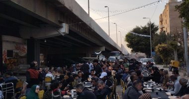 المطرب أحمد شيبة ينظم مائدة إفطار رمضان في القباري بالإسكندرية..فيديو