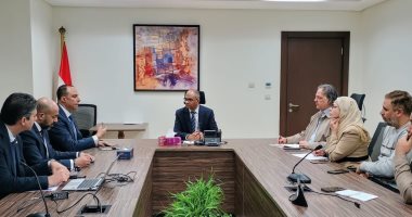 نائب وزير الإسكان يبحث التعاون مع إحدى الشركات المتخصصة في الحلول الذكية