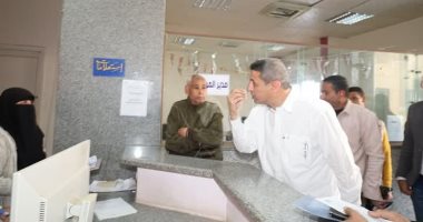 محافظ السويس يفاجئ المراكز التكنولوجية والجراجات لمتابعة العمل وجاهزية المعدات