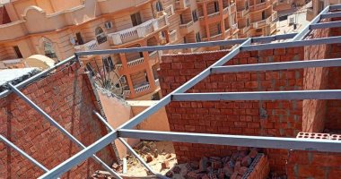 وزير الإسكان: تنفيذ حملات إزالة لمخالفات بناء وتعديات بمدن الشروق و6 أكتوبر وبدر