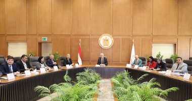 وزير التعليم العالى يفتتح الورشة التحضيرية للحصول على الاعتماد المؤسسى بمجال الابتكار وزير التعليم العالي يفتتح الورشة التحضيرية