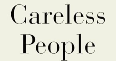 ماذا يقرأ الغرب؟.. الكتب الأكثر مبيعا بقائمة نيويورك تايمز.. صور