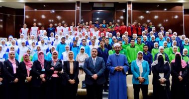 معاهد التمريض بالرعاية الصحية بالإسماعيلية تكرم حفظة القرآن الكريم 