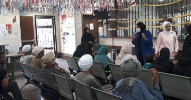 "بيطرى الأقصر" يقدم ندوات حول التربية الآمنة للطيور ومرض الفاشيولا.. صور