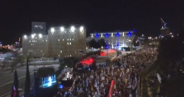 الكل ينادى بوقف الحرب ونزيف الدماء.. مظاهرات فى غزة ضد حماس وفى إسرائيل ضد نتنياهو.. فلسطينيون لحماس: سلموا السلطة لأى جهة.. واحتجاجات أمام الكنيست تطالب نتنياهو باستعادة المحتجزين من خلال التفاوض مظاهرات أمام الكنيست