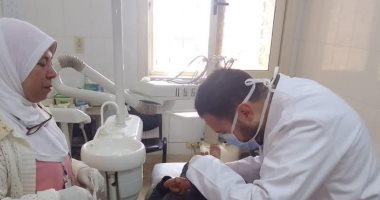 الكشف على 652 مريضا بالمجان فى قافلة طبية بالعجمى   