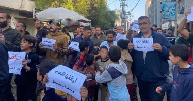 استشهاد وإصابة العشرات فى عدوان إسرائيل المستمر على الفلسطينيين.. الاحتلال يواصل الضغط للنزوح قسريا.. آلاف المتظاهرين يطالبون بوقف العدوان وتخلى حماس عن الحكم.. والحركة: دماء الشهداء ستبقى وقودا للمقاومة