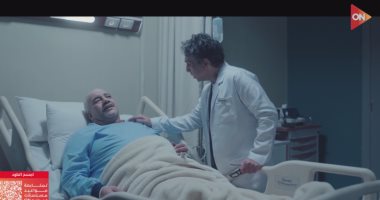 قهوة المحطة الحلقة 13.. المعلم رياض يطلب من طبيبه الخروج من المستشفى