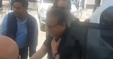 وزير الصحة يصل المنيا ويتفقد عددا من المستشفيات