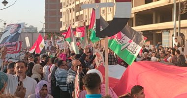 مسيرة لآلاف المواطنين في الغربية بعد صلاة العيد تضامنا مع غزة.. صور
