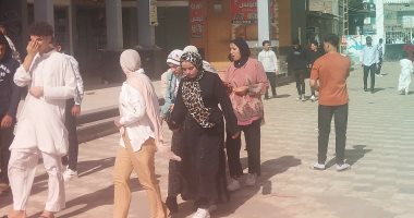 إقبال كبير لأهالى الشرقية على المنتزهات ومراكز الشباب احتفالا بالعيد.. فيديو