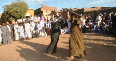 التحطيب.. فعاليات الفرحة التقليدية فى الصعيد خلال عيد الفطر التحطيب