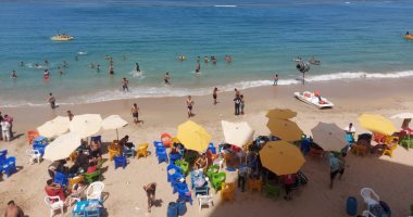 "السياحة والمصايف" بالإسكندرية: نسبة إشغال الشواطئ 25% أول أيام عيد الفطر