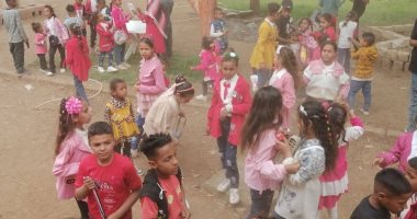 مراكز شباب سوهاج تستقبل الجمهور فى ثانى أيام عيد الفطر.. صور