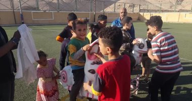 محافظ سوهاج يوجه برفع المخلفات.. ووكيل التأمين الصحي يتفقد مستشفى الهلال الاحتفالات بالعيد